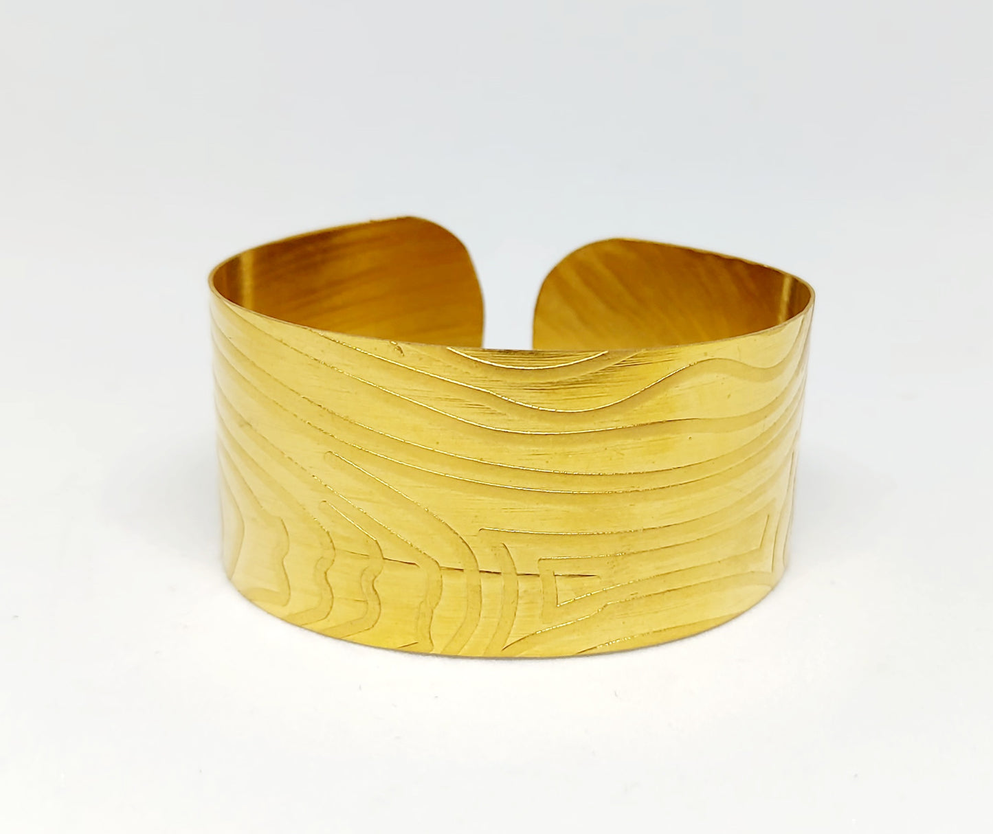 Wavy Striped Brass Cuff