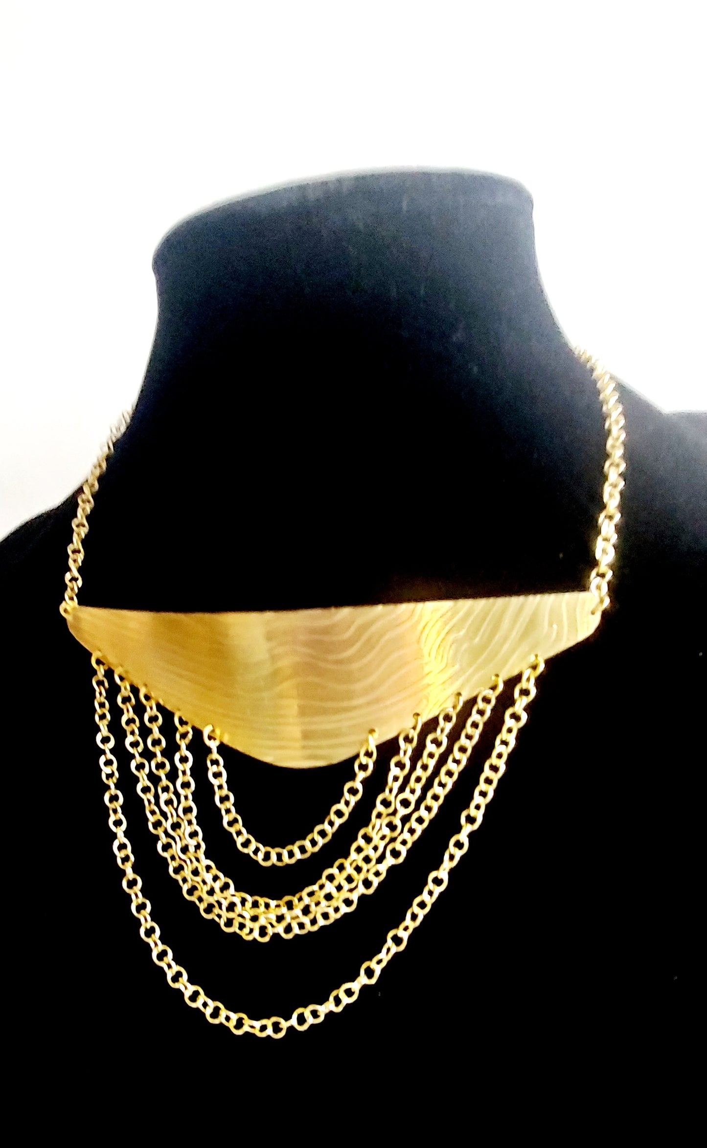 Wavy Striped Brass Choker
