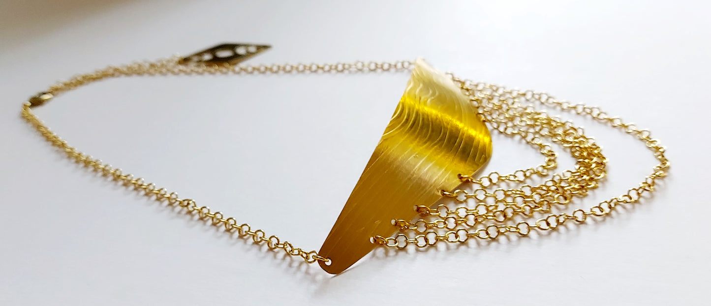 Wavy Striped Brass Choker