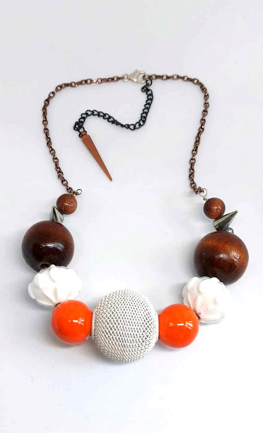 Luna Tierra Necklace