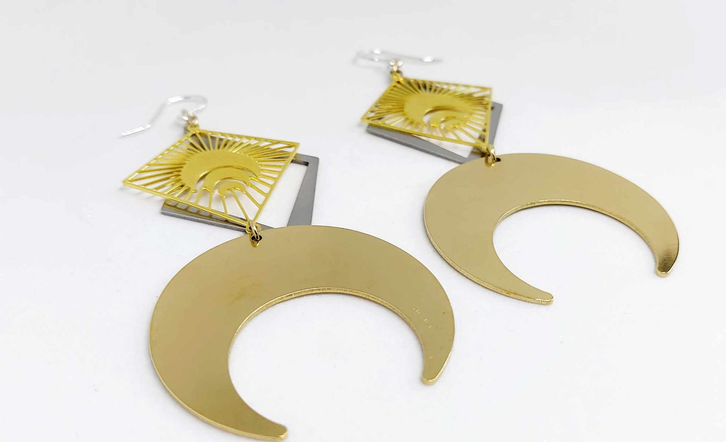 Xquic Earrings