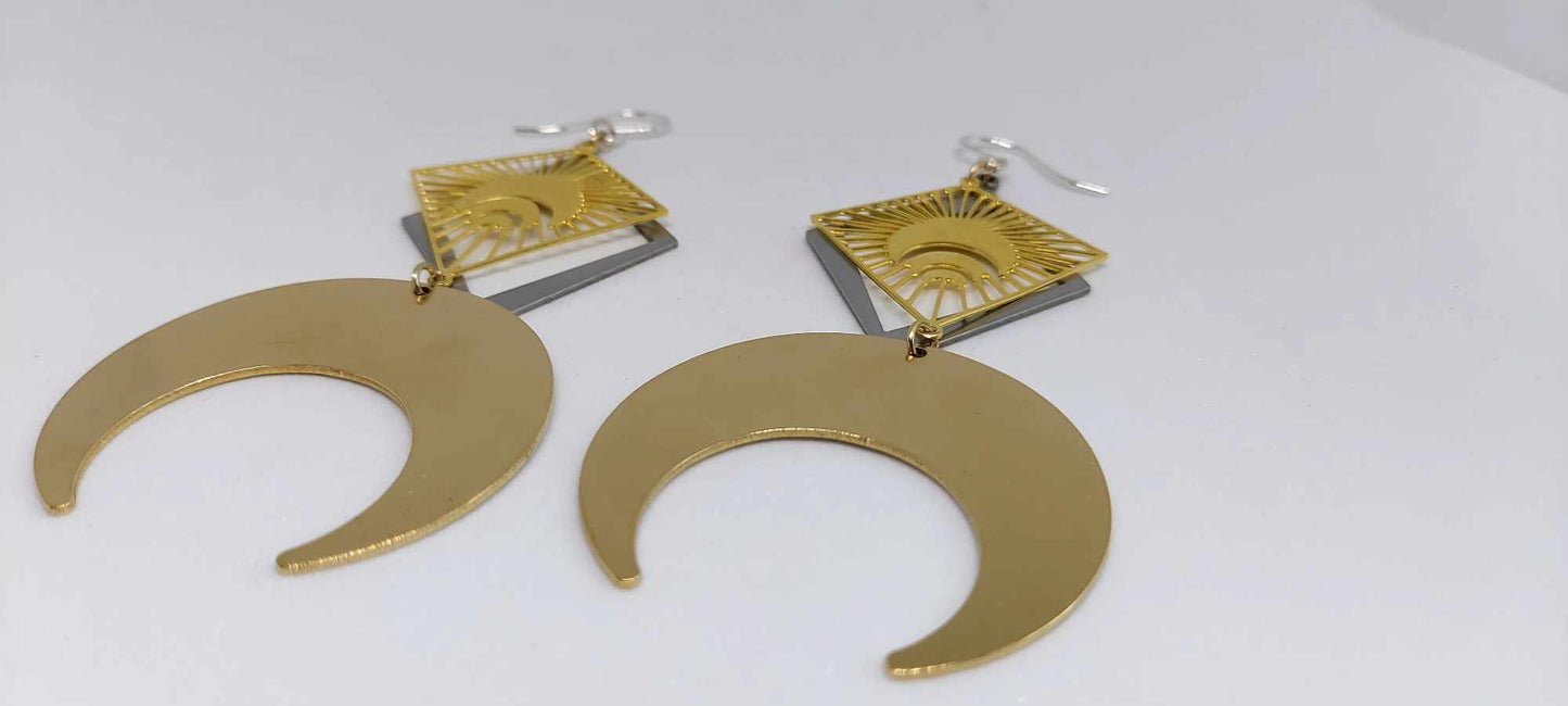 Xquic Earrings
