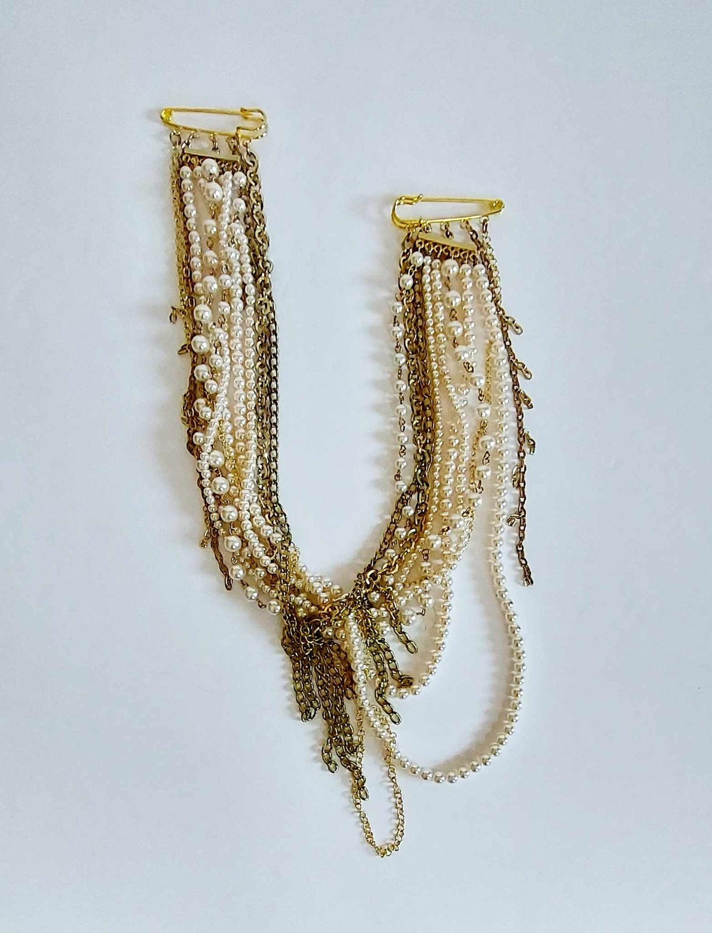 Pearl Magic Double Lapel Pin