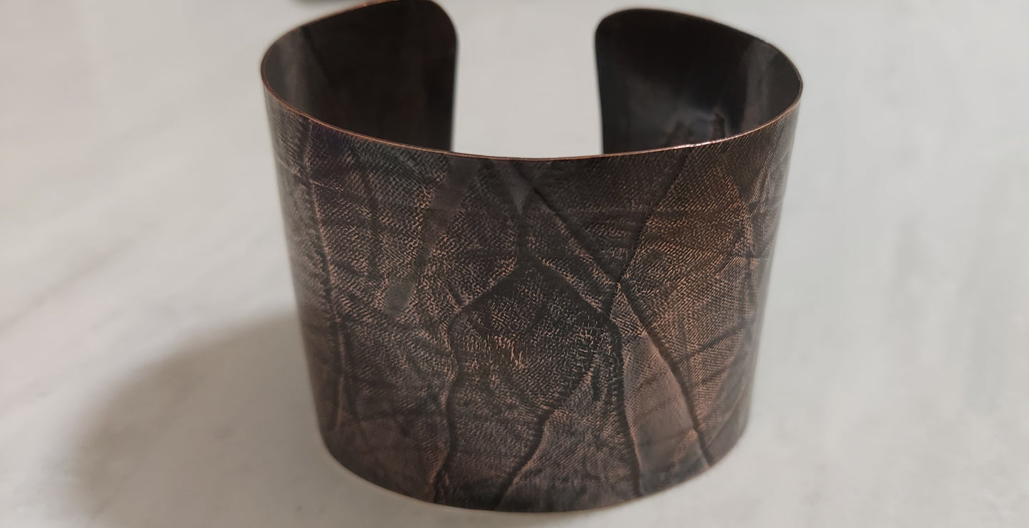 Ribbon Pressed Copper Cuff