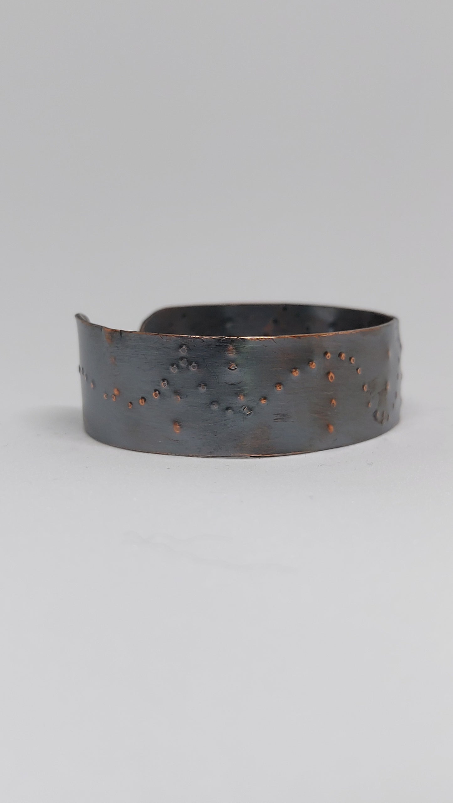 Slim Pointillist Copper Cuff