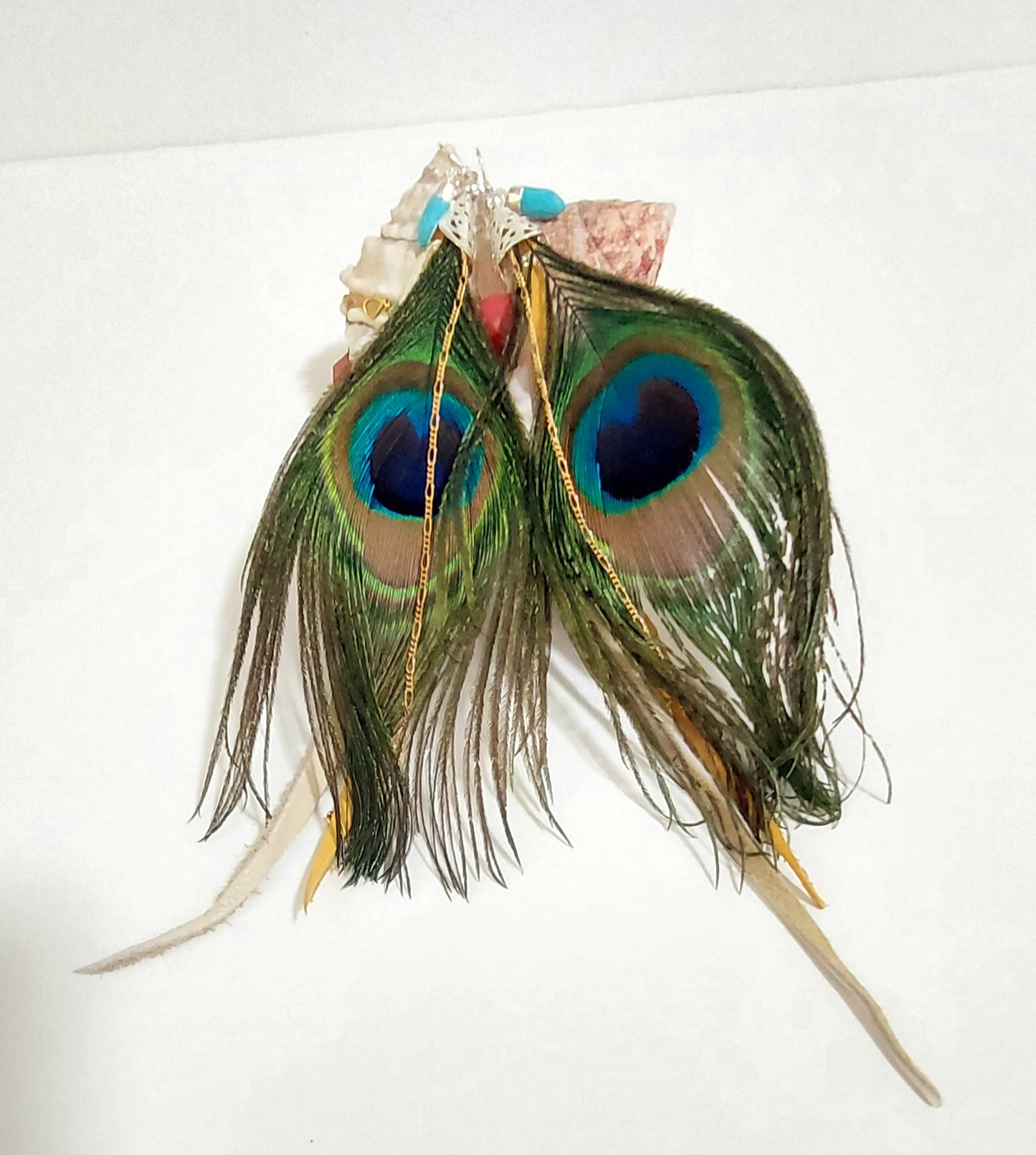 Pluma Sagrada Feather Earrings