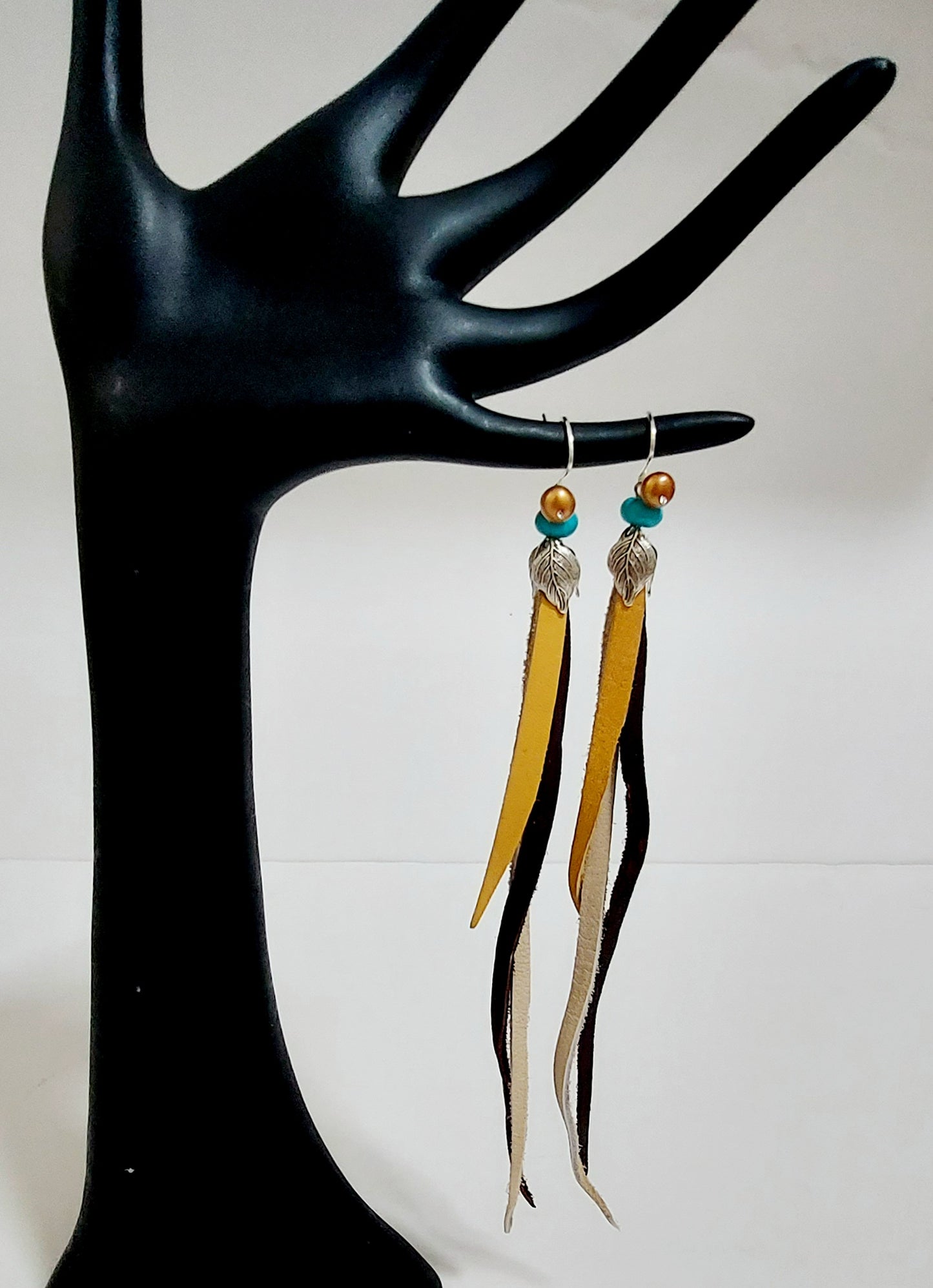 Reina del Bosque Earrings
